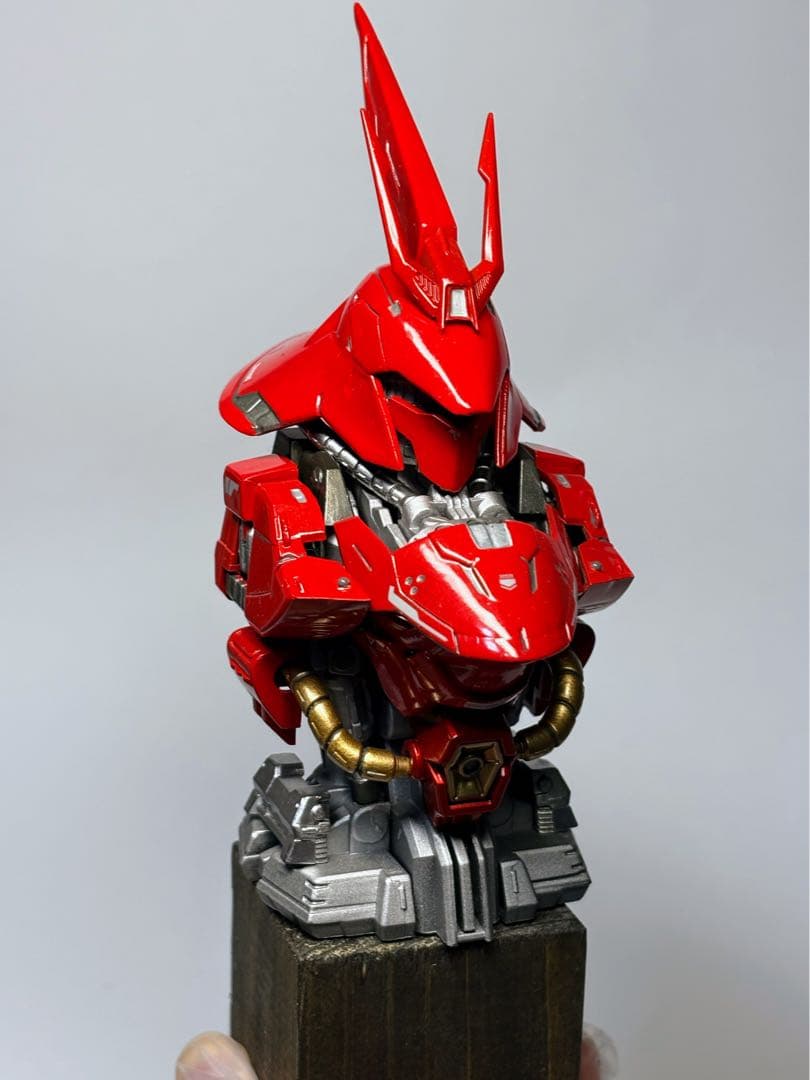 メカニカルバスト　サザビー　塗装済み　完成品