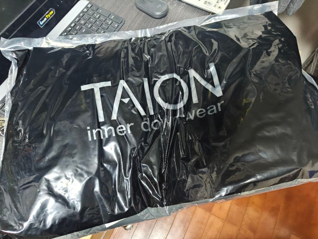 未開封　TAION　ダイヤキルト ダウン ハーフコート　S