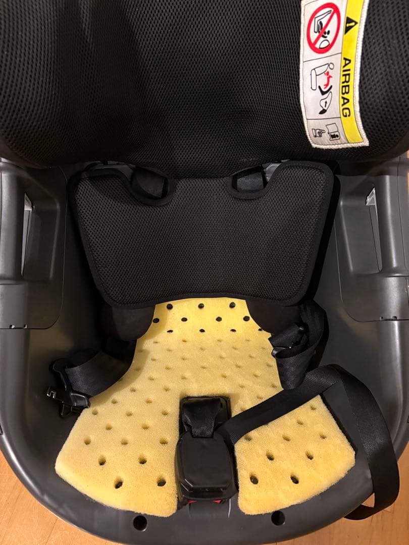 【最上位】 Combi THE S plus ISOFIX ZB-750