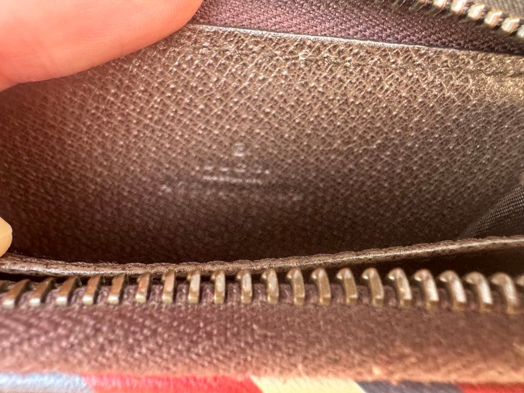 ゆな！Gucci エンブロイダリー ケース