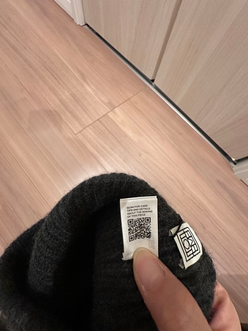 totême カシミヤリブ編みビーニー ダークグレー OS