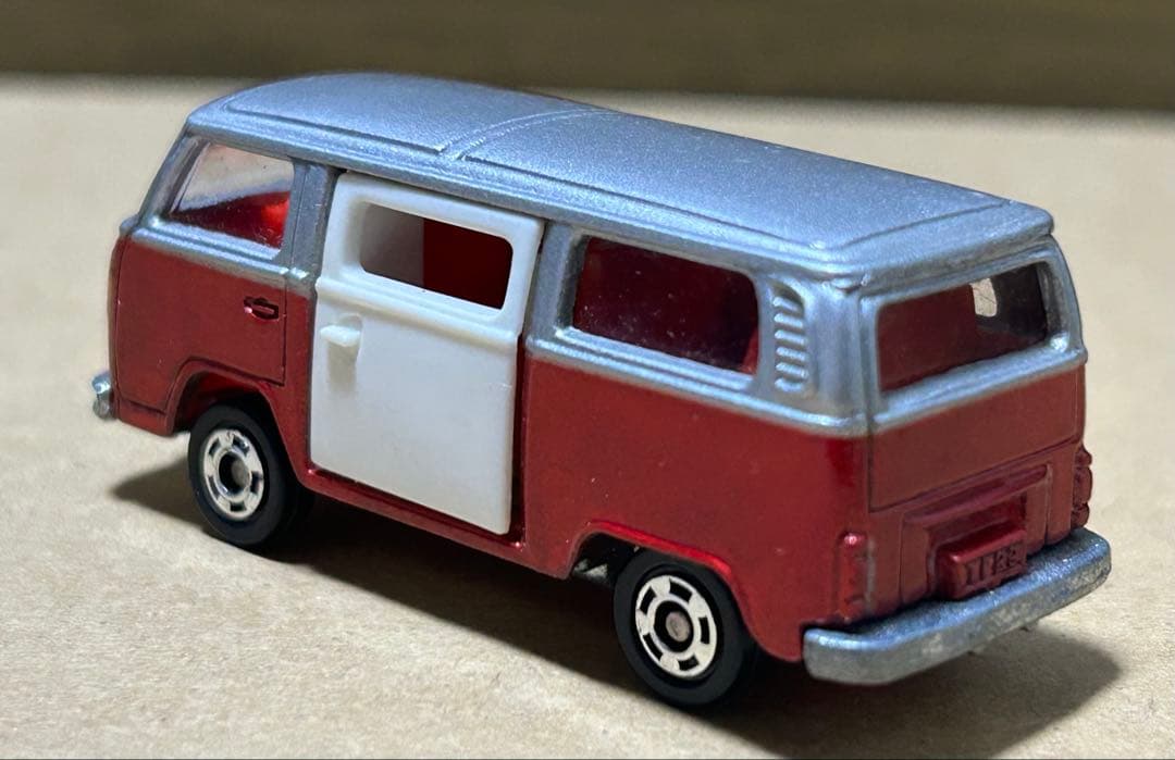 トミカ フォルクスワーゲン マイクロバス