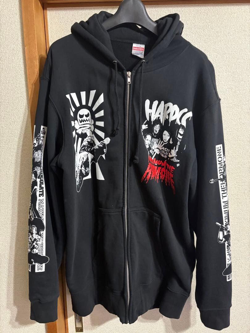 美品　マキシマムザホルモン　グラフィックパーカー 黒