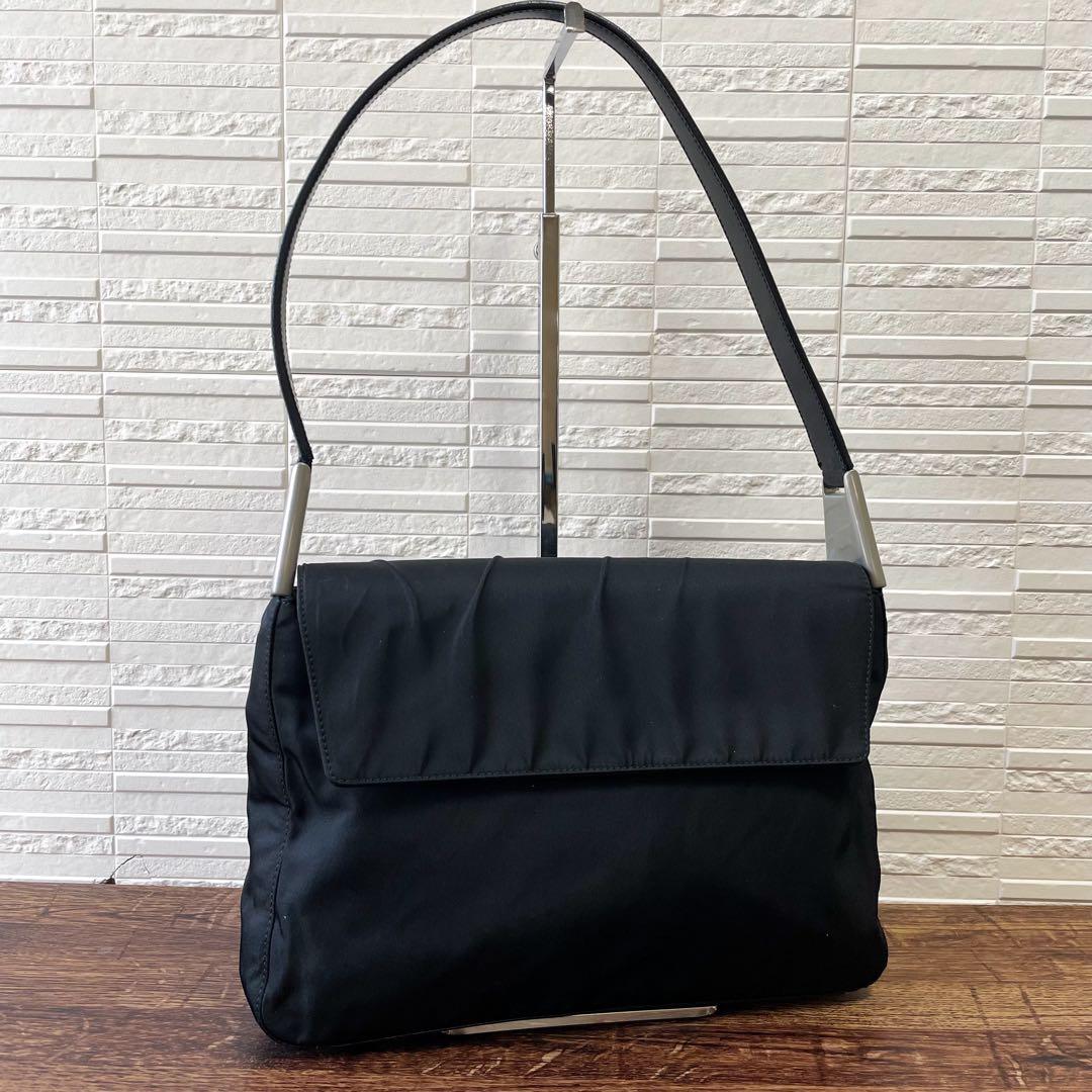 良品 プラダ ナイロン×レザー ワンショルダー バッグ フラップ ブラック.