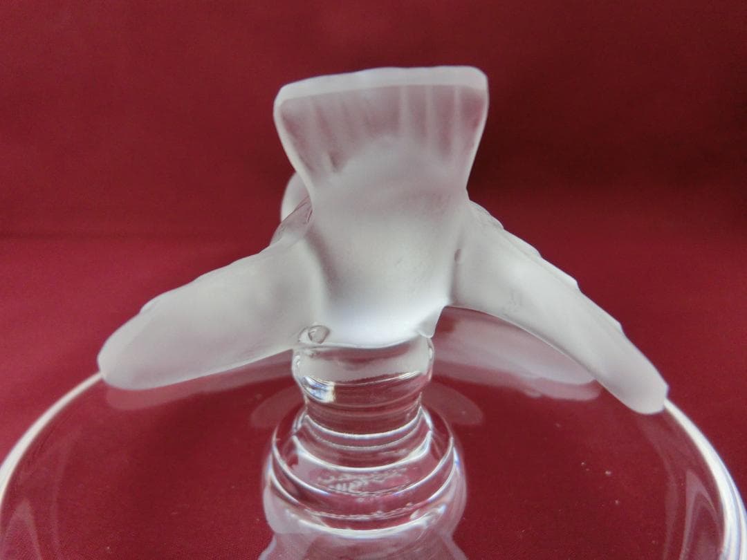 『LALIQUE』クリスタルガラス・リングトレイ雀