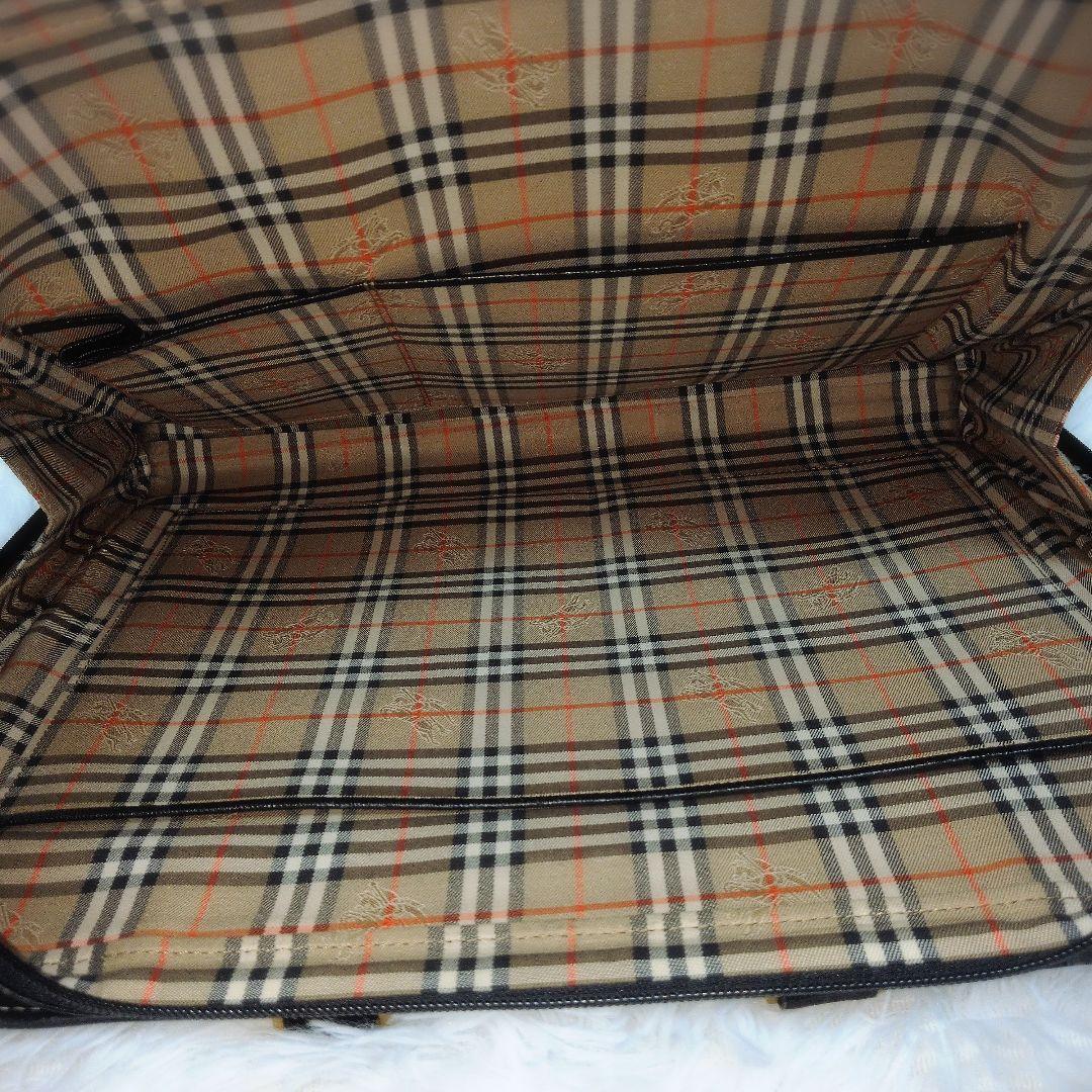 Burberry バーバリー Burberrysロゴ 金ロゴ ビジネス　黒
