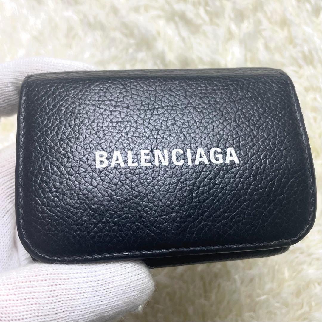 付属品完備 バレンシアガ エブリデイ 三つ折り財布 コンパクト シボ皮 ブラック