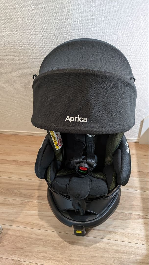 【希少カラー】アップリカ チャイルドシート フラディアグロウ　ISOFIX