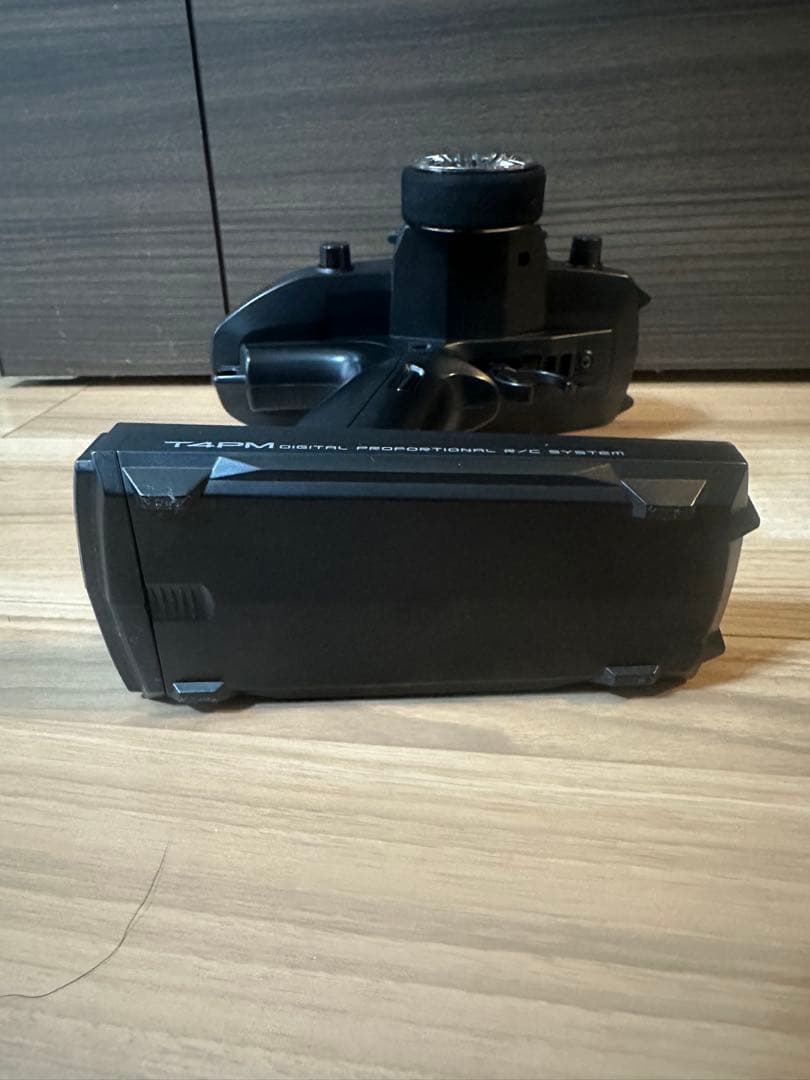 Futaba T4PM ラジコン送信機 本体　受信機