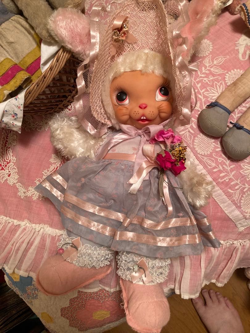 ラシュトンラバーフェイスバニー