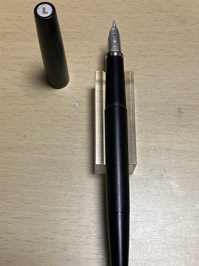 Lamy　Profil　万年筆（lamy 80）　M-nib