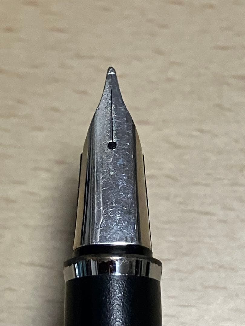 Lamy　Profil　万年筆（lamy 80）　M-nib