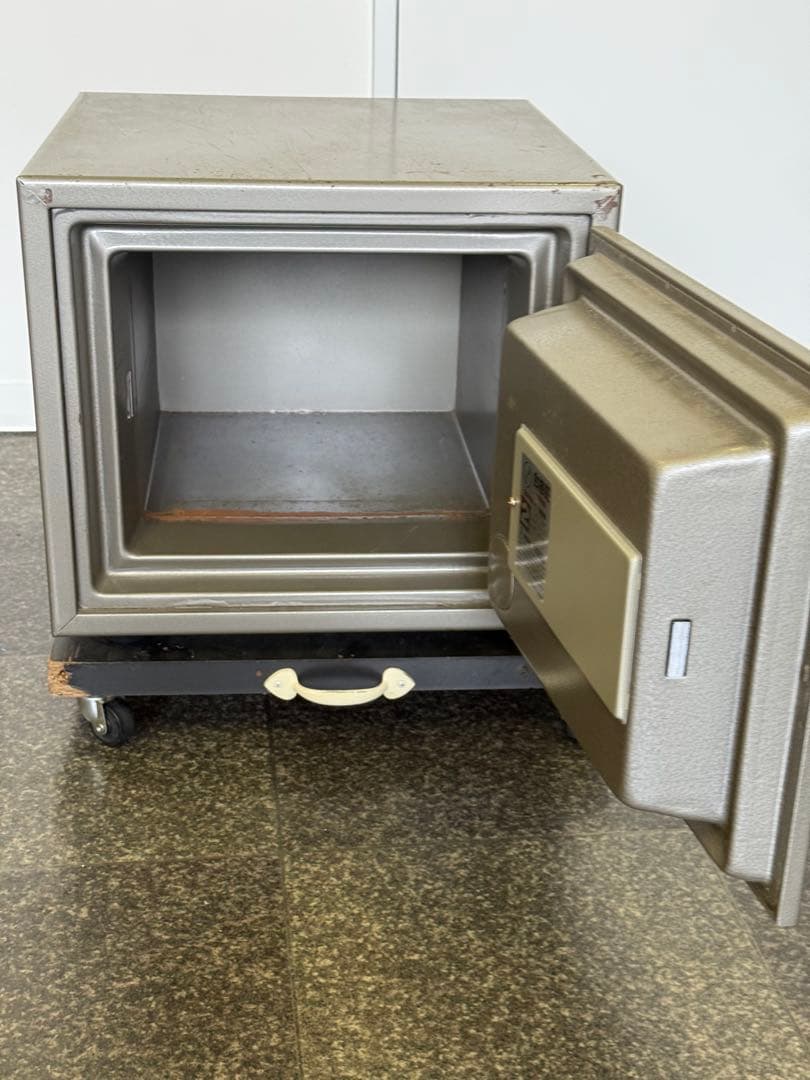 Sky Safe 耐火金庫