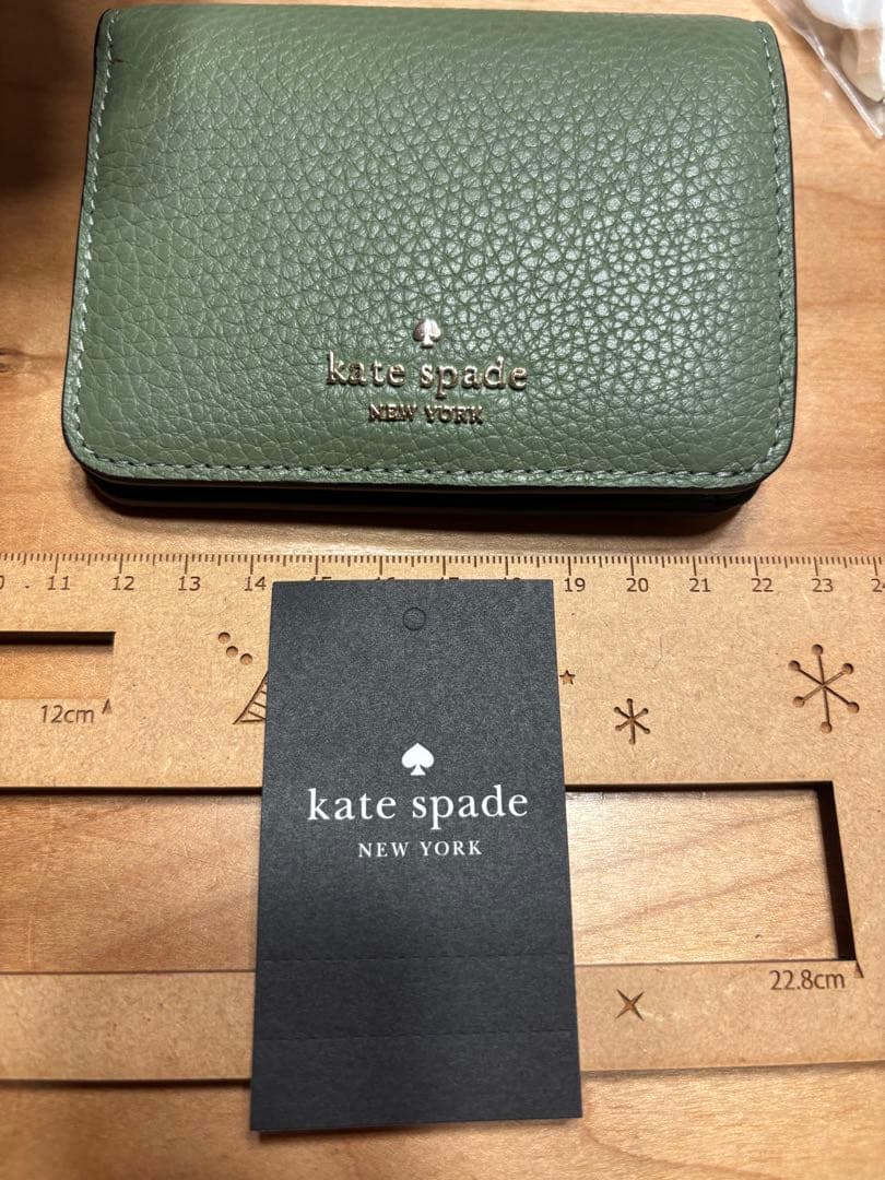 まつゆきさま専用♡未使用♡ケイトスペードkate spadeグリーン 二折財布
