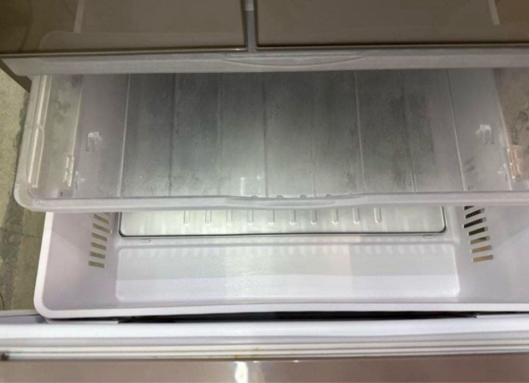 2015年式 565L HITACHI 冷蔵庫 R-G5700F(XN)