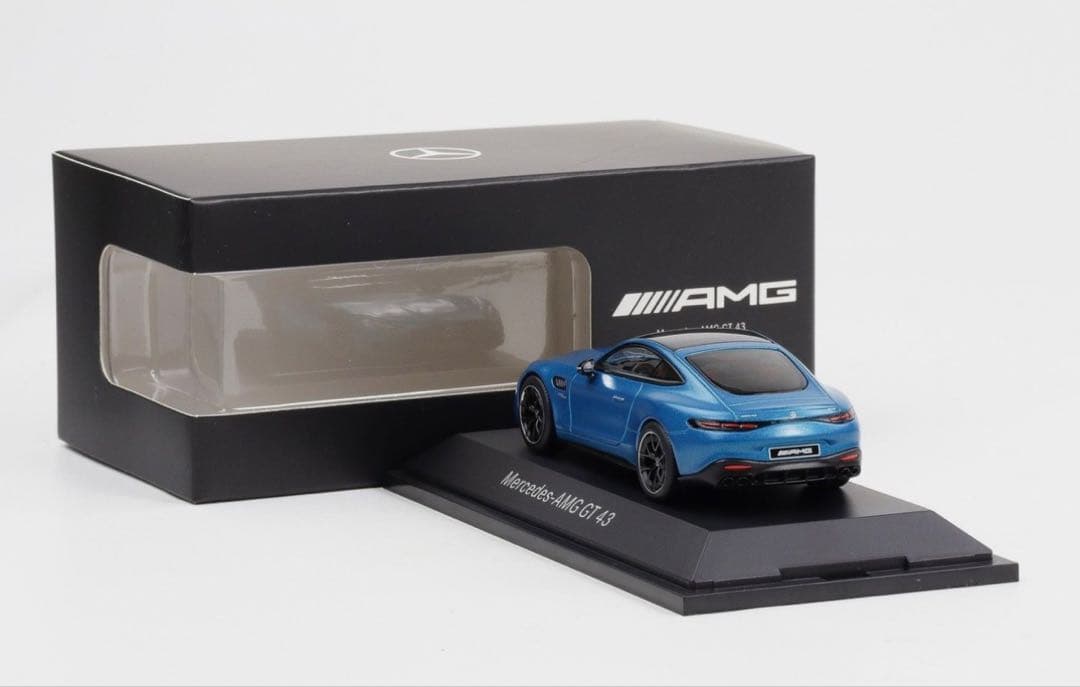 新品 1/43 メルセデス純正 iscale メルセデス AMG GT43 ブル