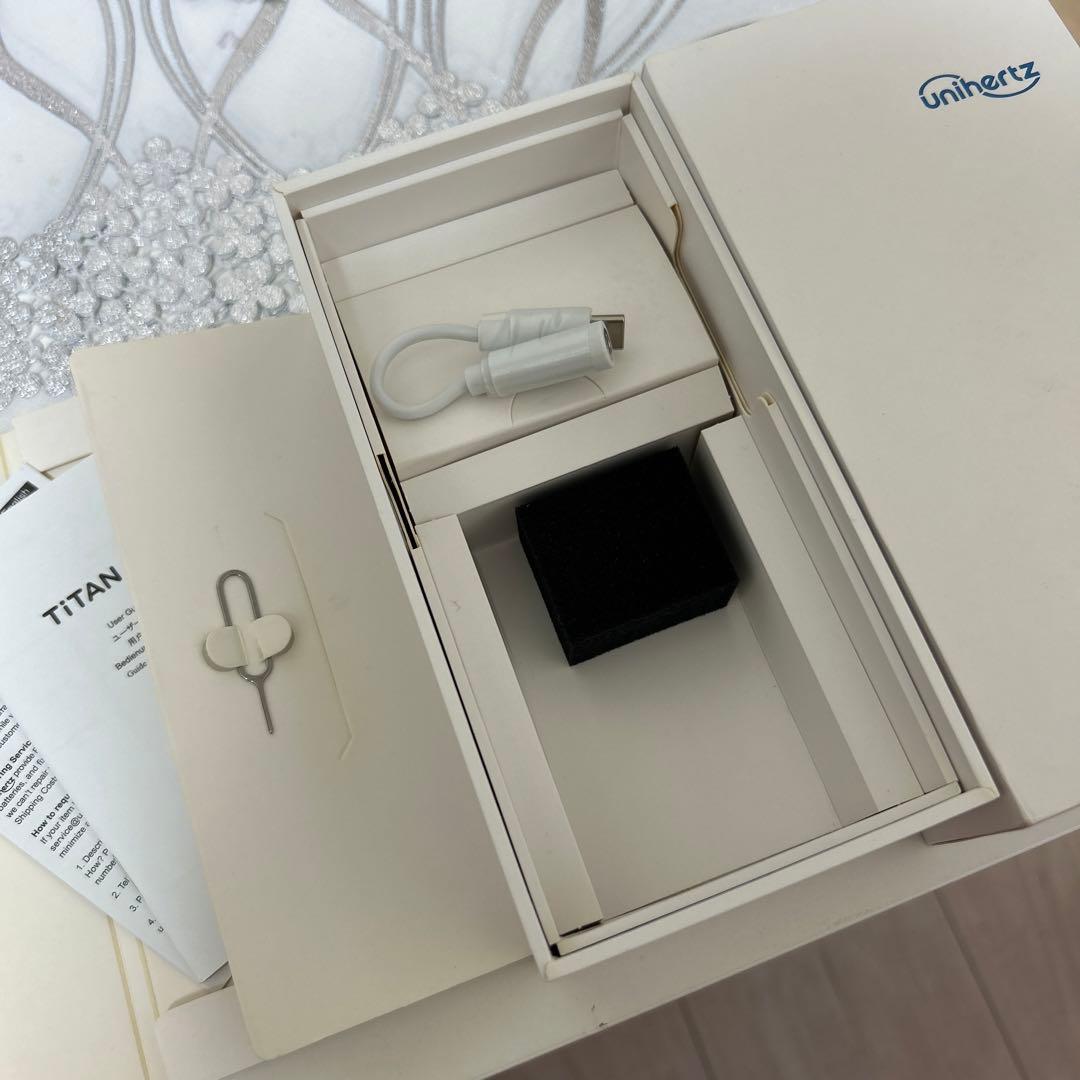 【美品】Unihertz Titan Slim 256GB