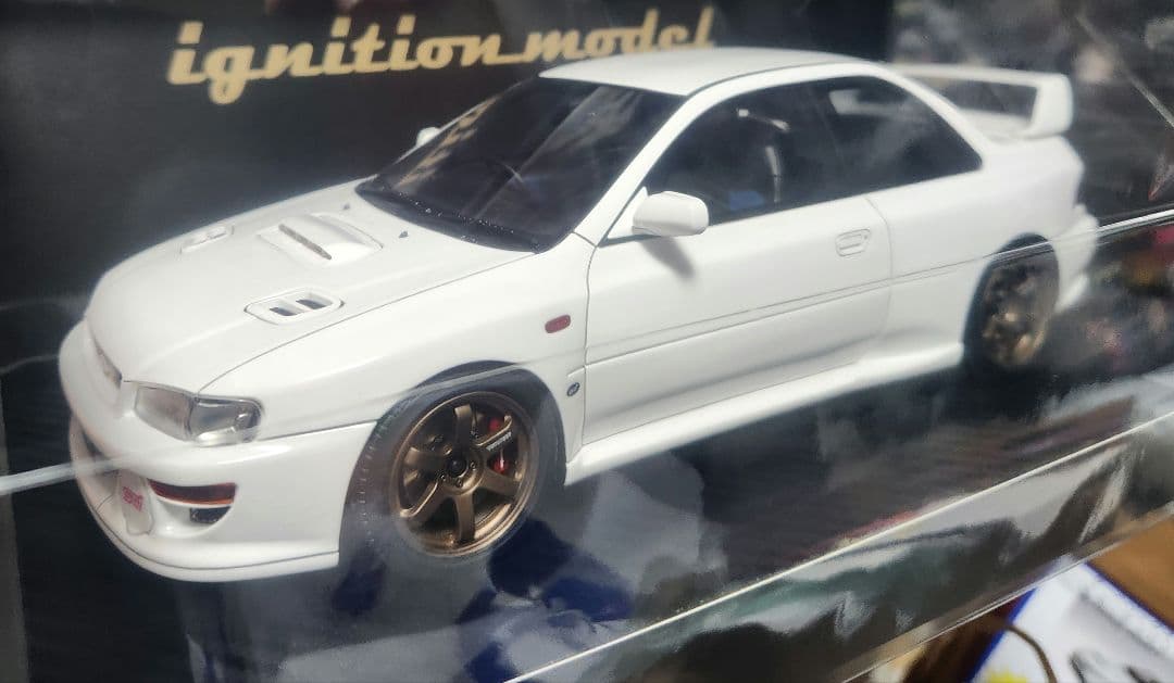 イグニッションモデル インプレッサ 22B-STi 1/18 IG3669