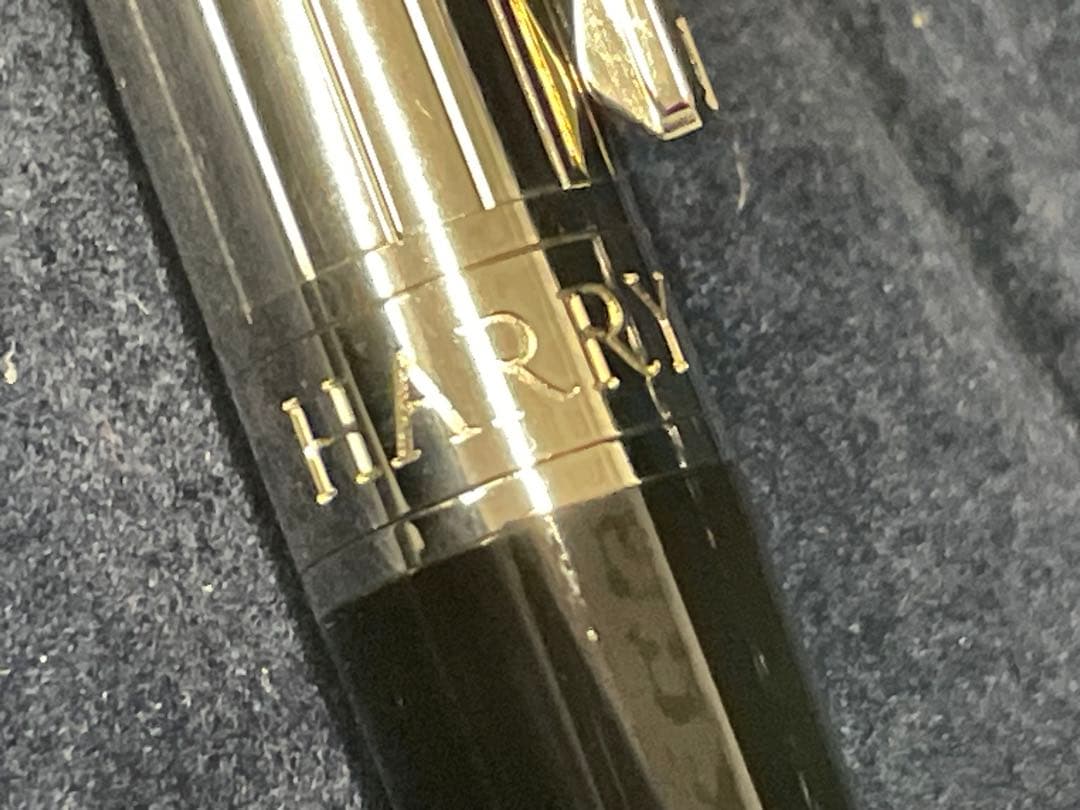 極美品　HARRY WINSTON ハリーウィンストン ボールペン 替え芯未使用
