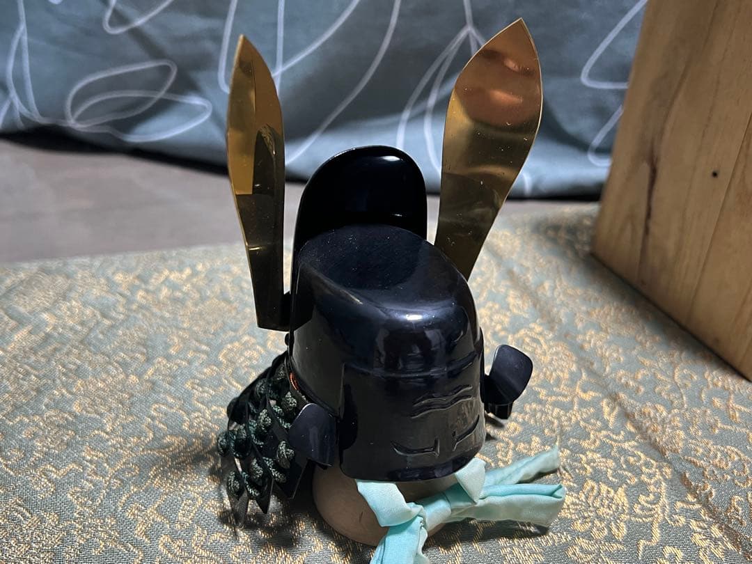 甲冑師 加藤一冑 唐冠の兜 鍾馗耳の脇立 脇坂安元 戦国武将 兜 置物