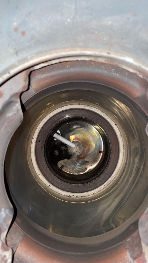 トヨトミHR-K65B 壁置きタイプ 石油ストーブ