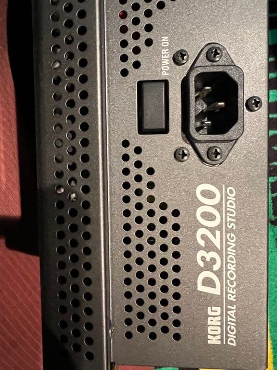 KORG D3200 マルチトラックレコーダー