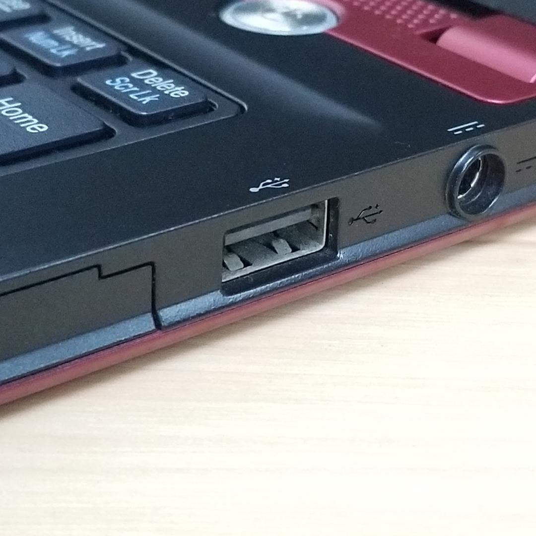 新品SSD i3搭載 Win11 即使用可ノートPC 富士通 (E1875)