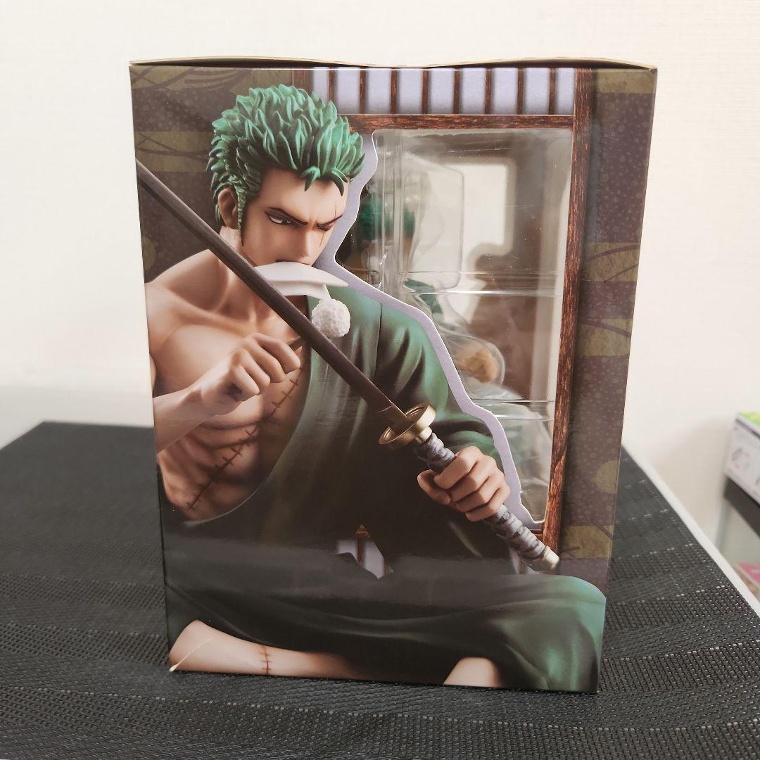 ワンピース　POP　ゾロ　　SOC フィギュア