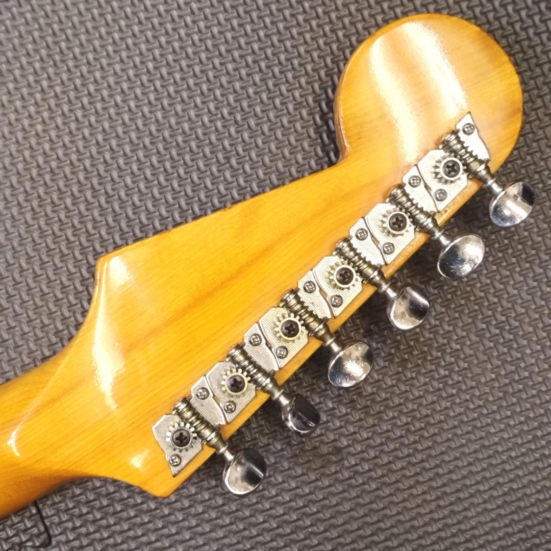 Arai Diamond 1832T 1971年 マツモク工業製 ビザールギター