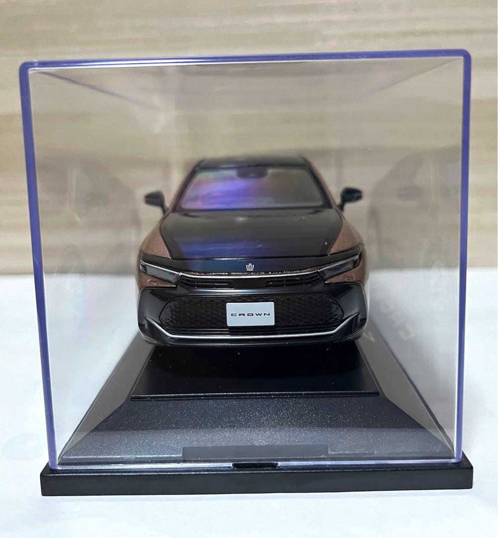 トヨタ1/30 クラウン PHEV 2022 ブラック / プレシャスブロンズ