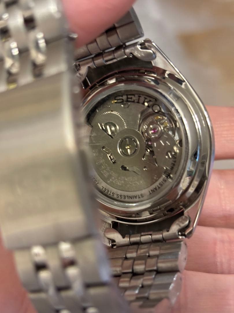 SEIKO5 機械式自動巻き　腕時計