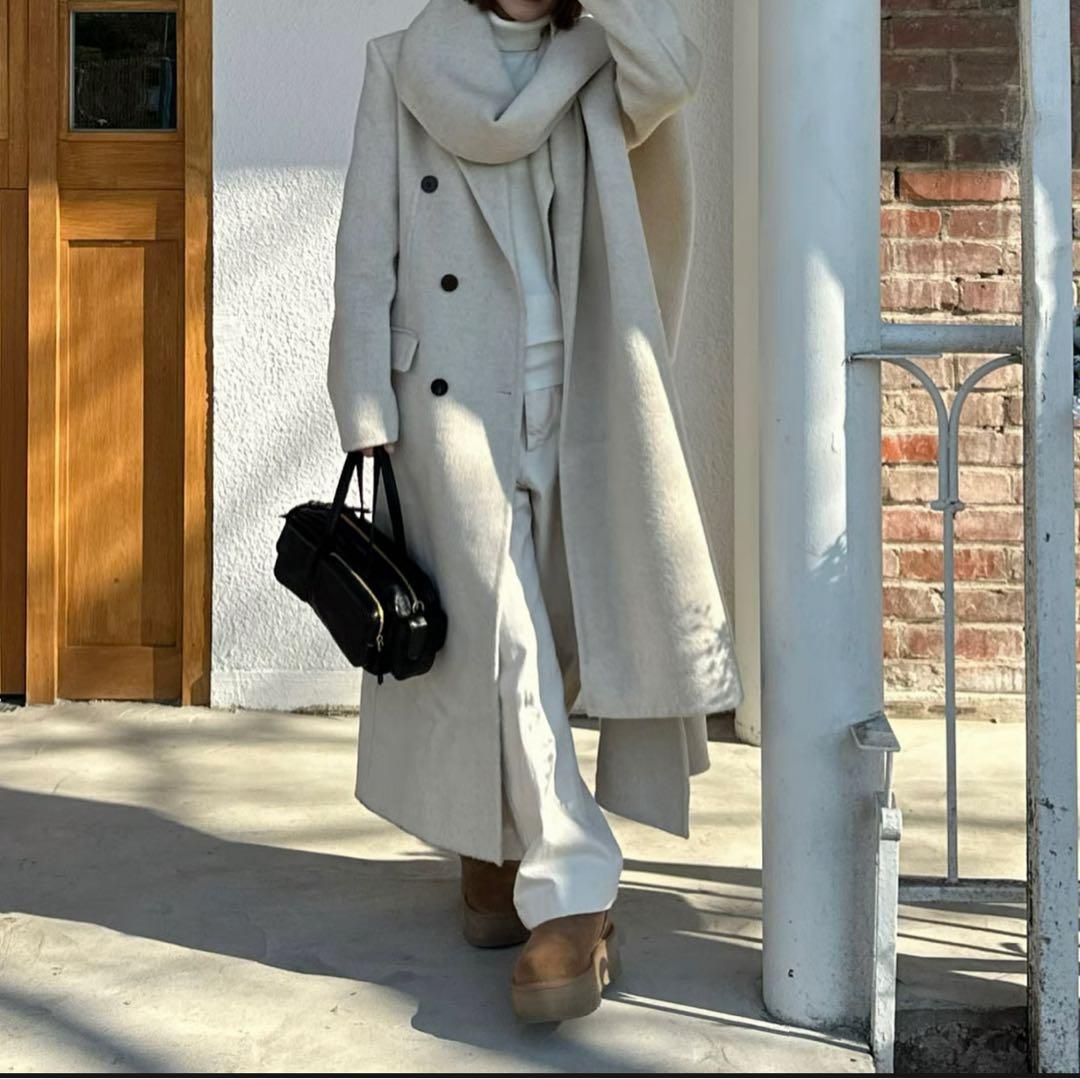 【早い者勝ち！】ok.soon チェスターコート　スカーフ付き　アイボリー