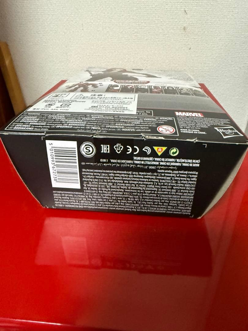 MARVEL LEGENDS BLACK WIDOW フィギュア　未開封