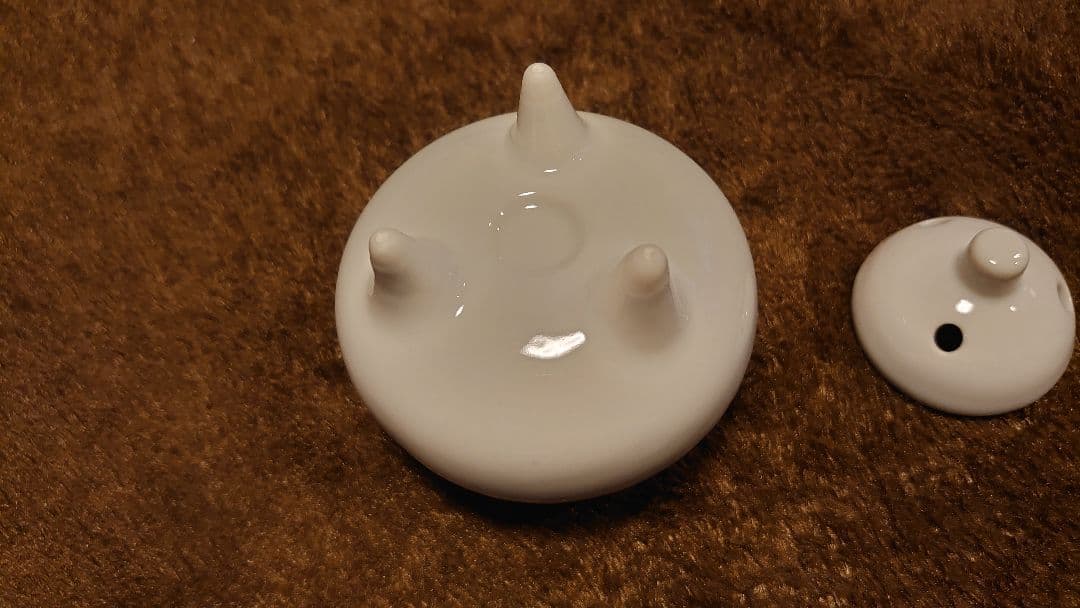 李朝　白磁　香炉　三足　蔵出し　1客