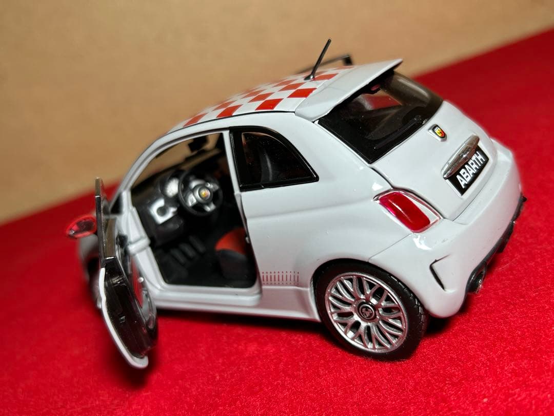 【超レア】1/24 アバルト 500