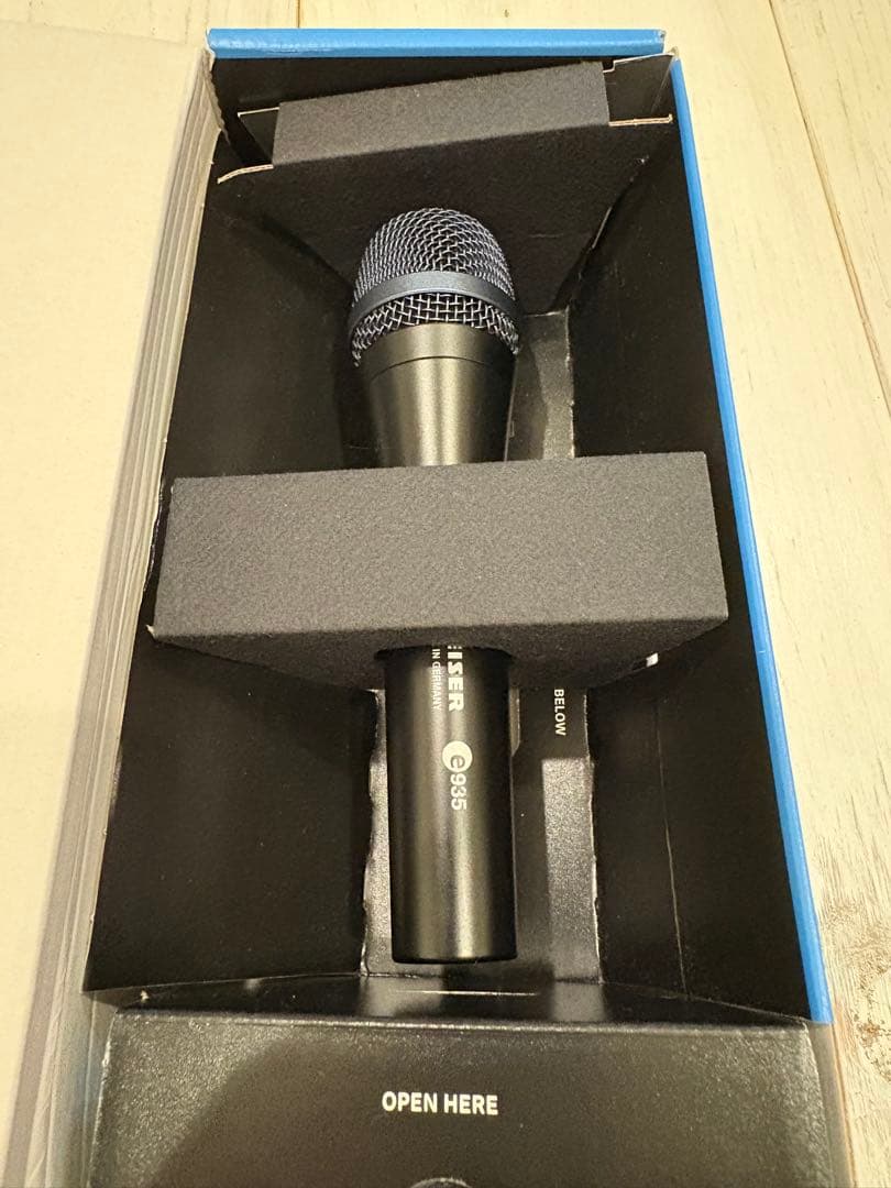 Sennheiser e 935 ボーカルマイク