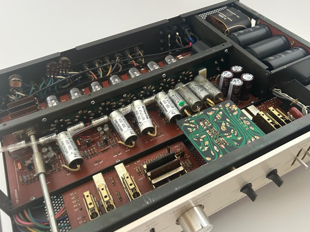 ★真空管プリアンプ　LUXKIT A3032 <コンデンサBitaminQ>