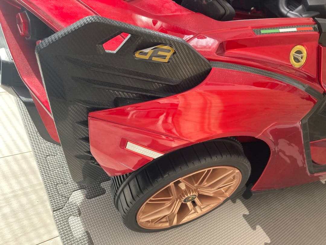 ランボルギーニ Sian 赤 ミニカー 中古　動作確認済