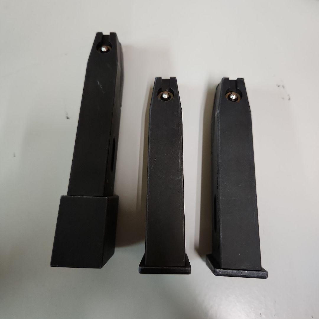 東京マルイU.S.m9ガスブローバック 予備マガジン2本、ケース付き