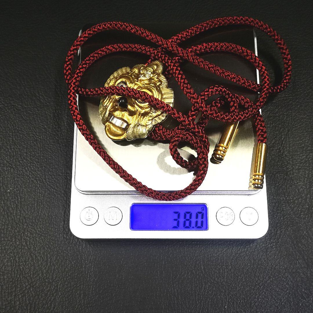 船越春秀 作 蘭陵王之面 ループタイ 伊勢神宮神楽面 銅打出彫金 金銀彩