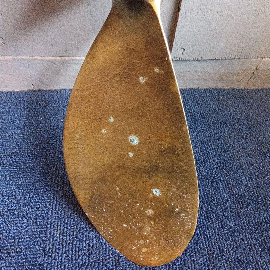 真鍮製プロペラ 約2.8ｋｇ　ボート　ヴィンテージ　置物　ディスプレイ