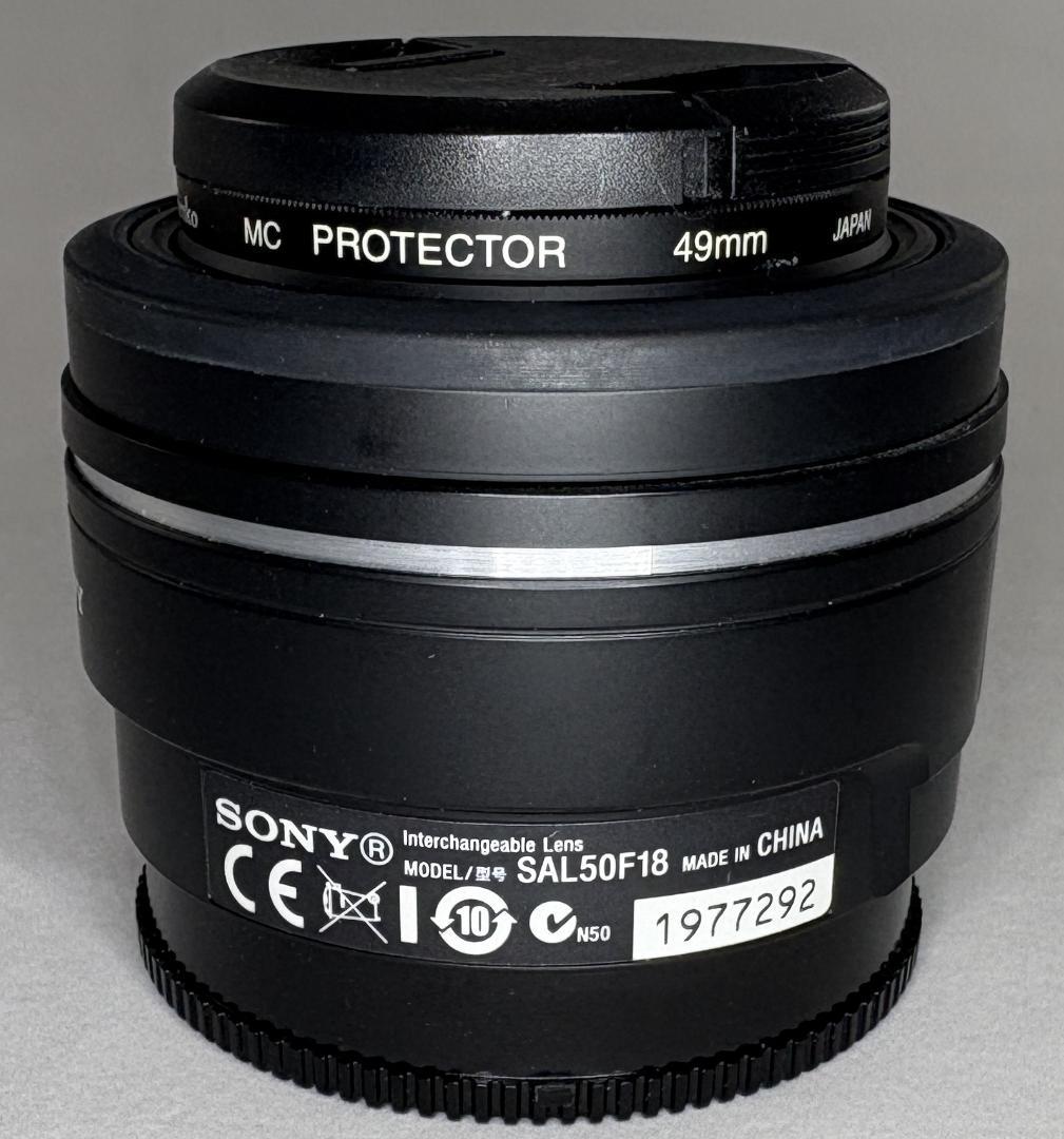 Sony SAL50F18 50mm F1.8 レンズ 保護フィルター付き