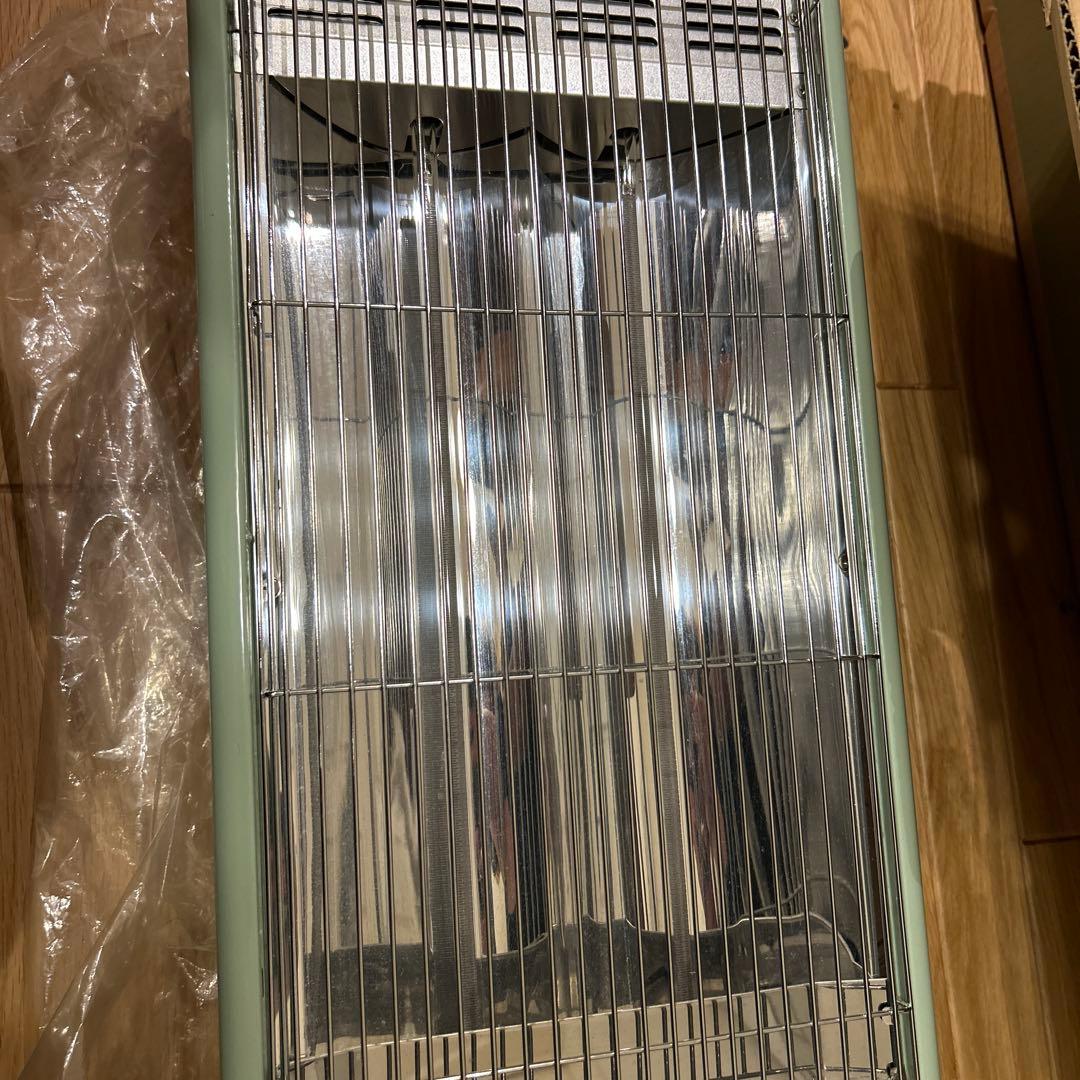 送料込み☆アラジン　グラファイトヒーター　CAH-G10A/G