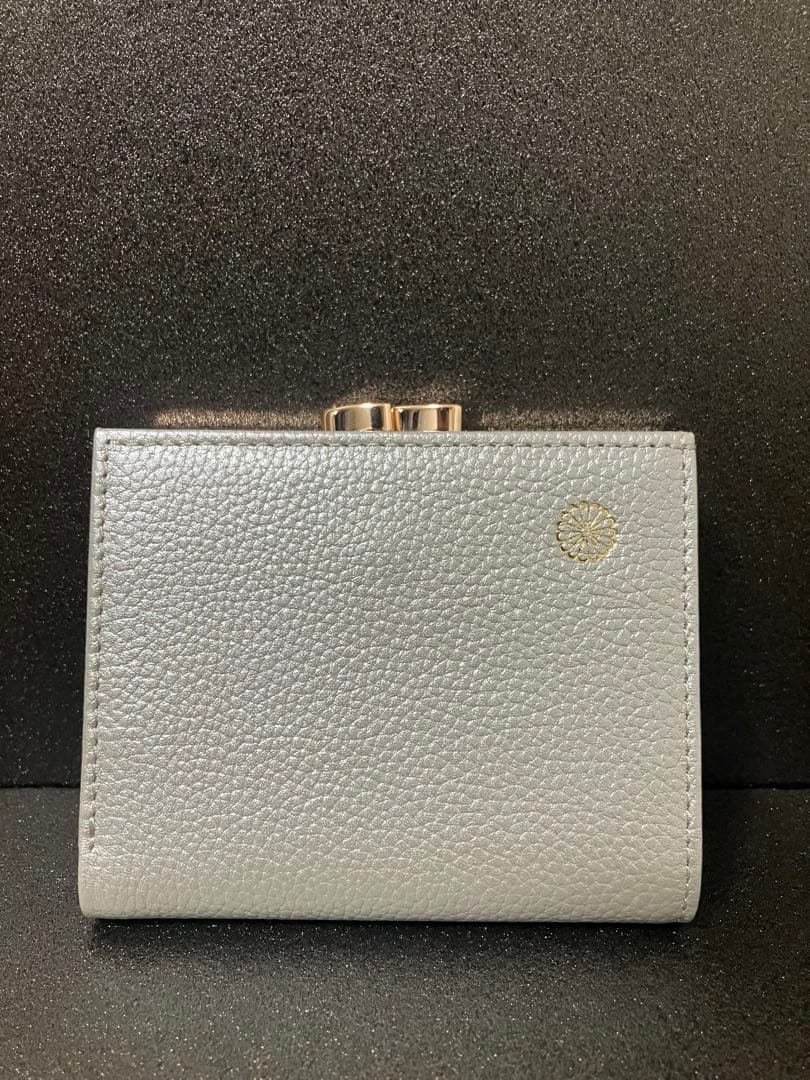 新品未使用　皇居限定　がま口　財布　シルバー