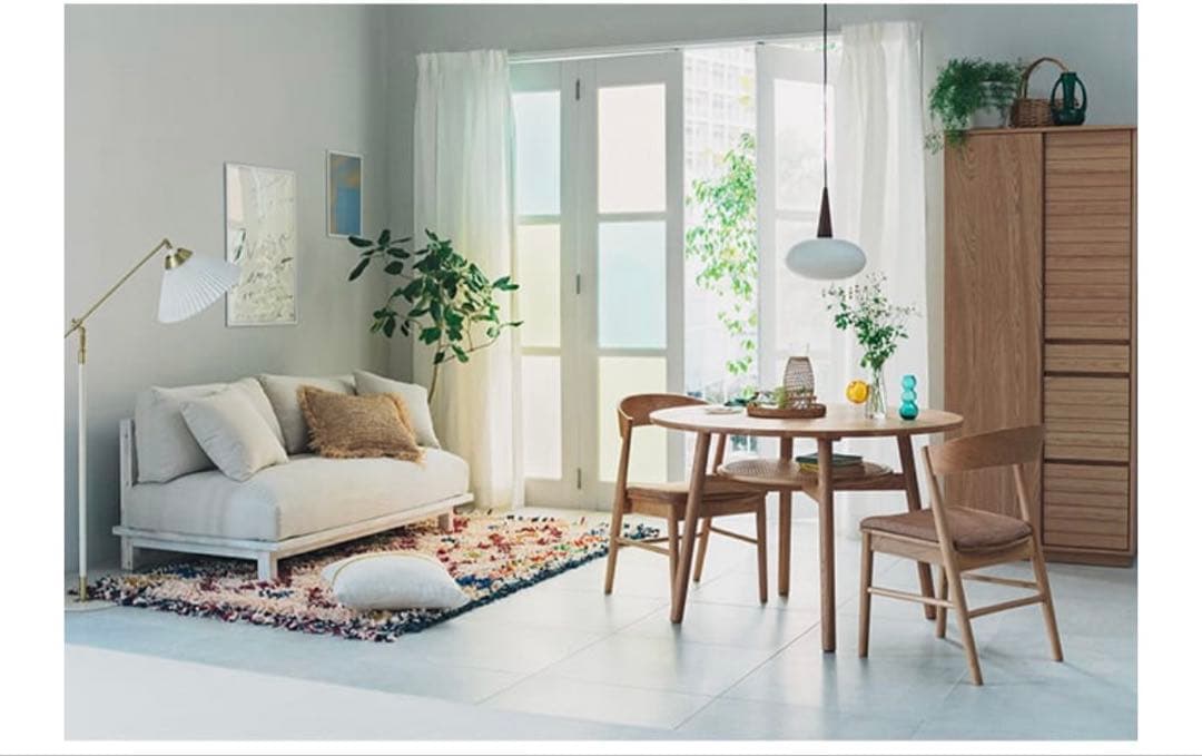 ウニコ　SOLK ラウンドダイニングテーブル ＊オイルメンテナンス付き