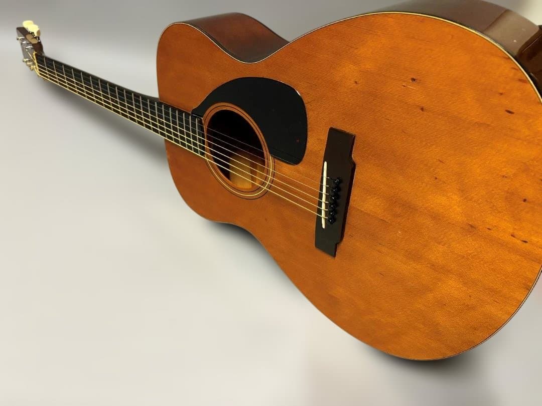 ★長体金ロゴ！超初期型ヤマハFG-110赤がこれだ！超鈴激鳴・超渋美品★