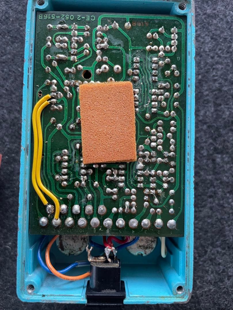 BOSS CE-2 銀ネジ　ビンテージ