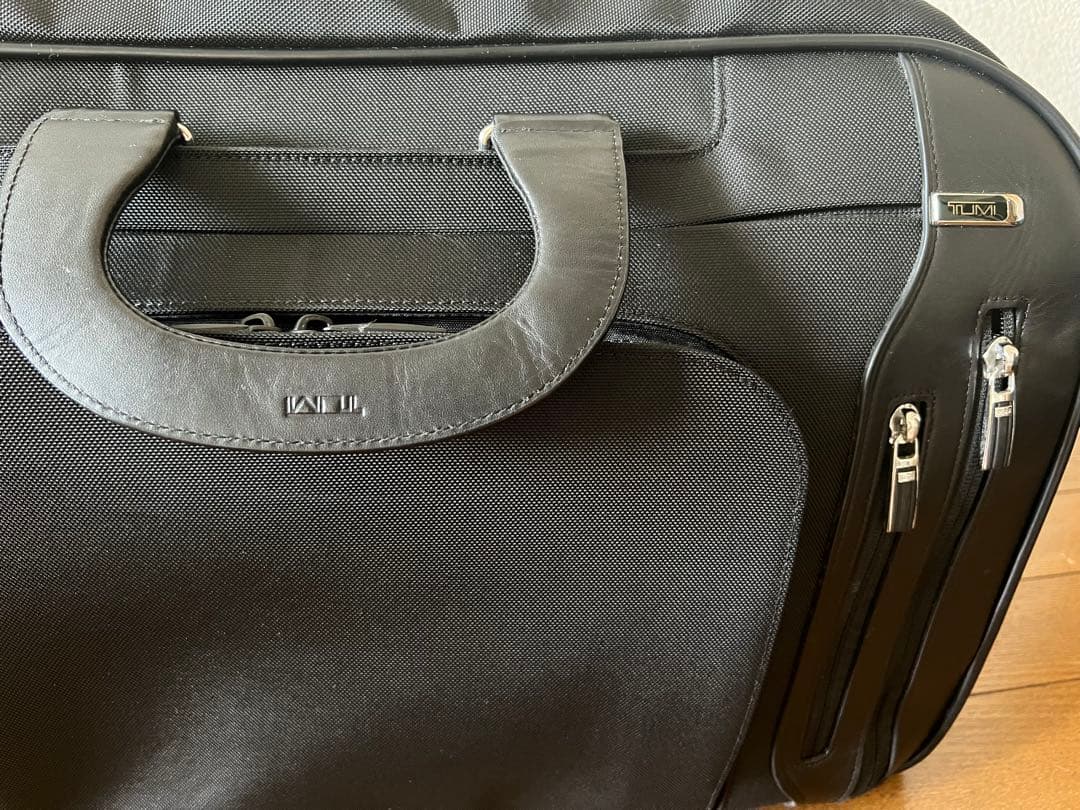 TUMI 最高級 ARRIVE『DORVAL』ウィールドダッフル 美品★レア