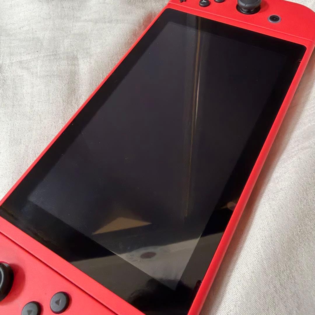 Nintendo Switch マリオレッド本体