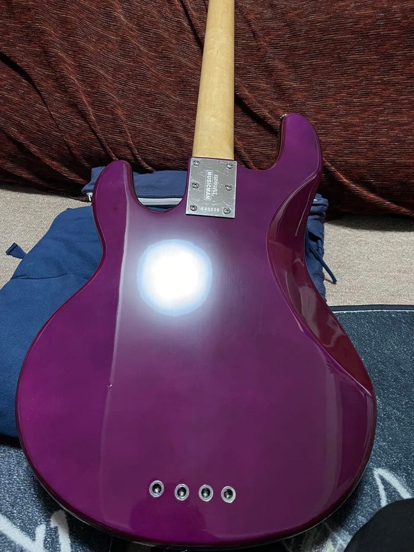 stingray タイプ　　ベース　ノーブランド